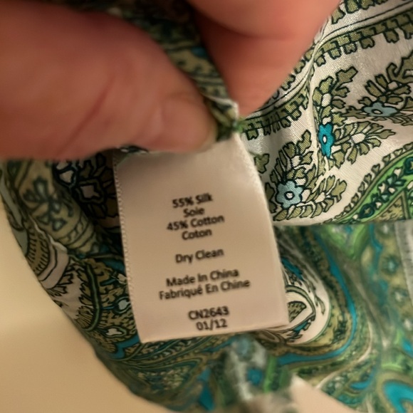 Green (or teal) paisley Talbots blouse with matching sash. Size M. - Picture 7 of 7